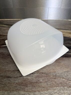 Tupperware Square CheeseSmart